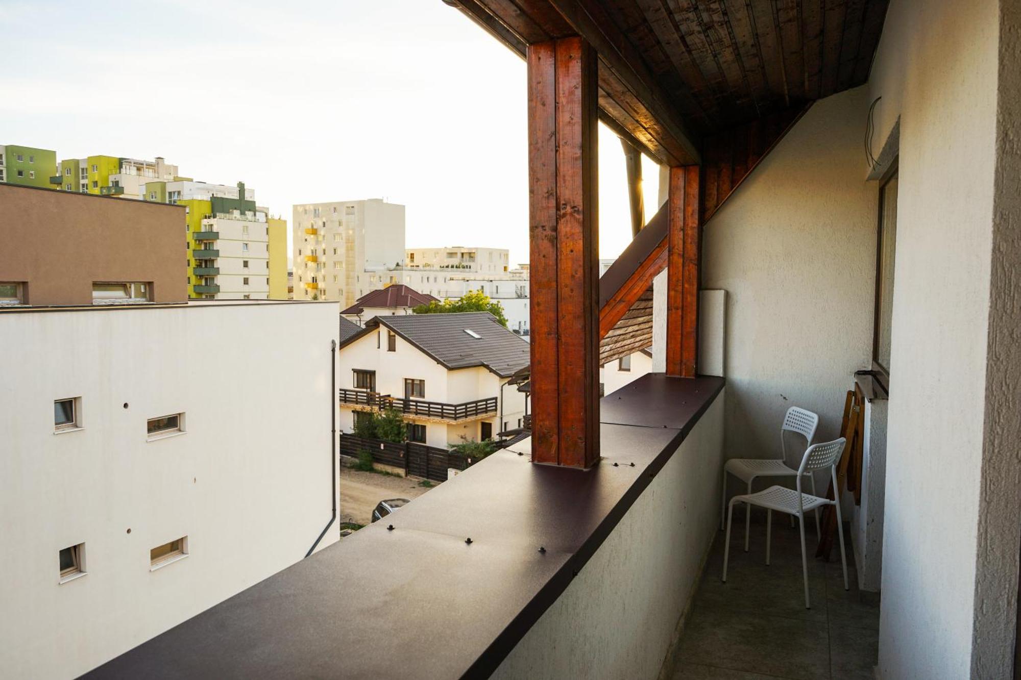 Mirandis Apartments - Comfort & Private Parking Near Coresi Mall Braşov Buitenkant foto